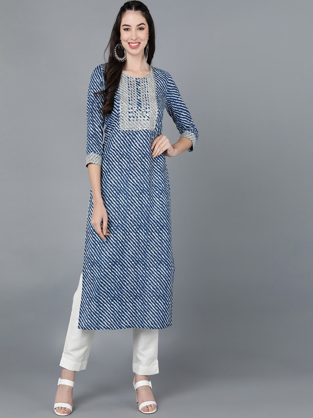 

kipek Women Navy Blue Ethnic Motifs Yoke Design Kurta