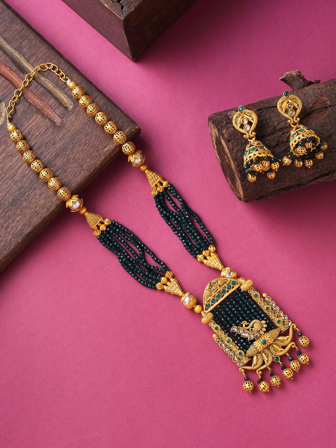

VIRAASI Gold-Plated & Toned Green Stone Studded & Beaded Jewellery Set