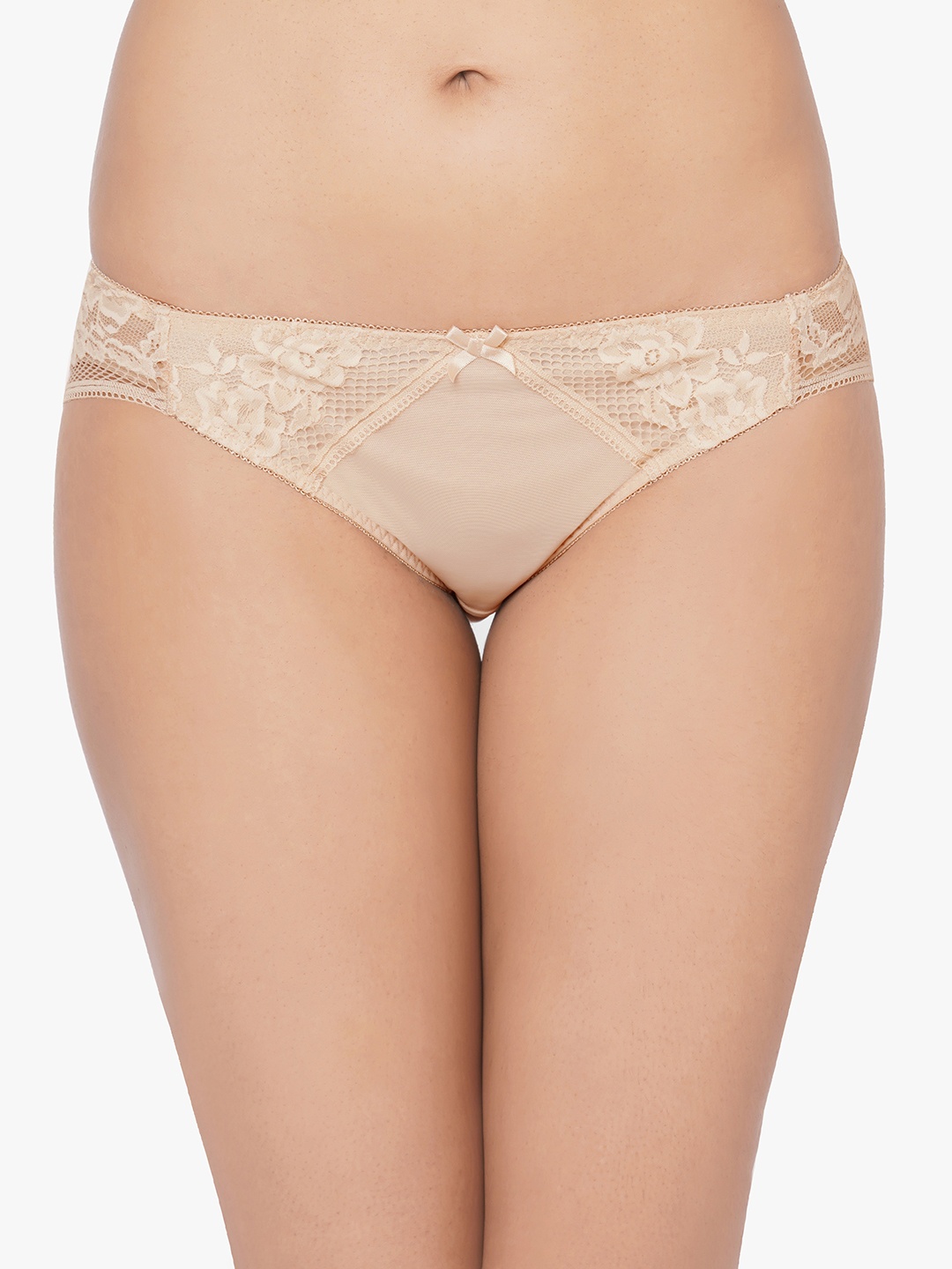 

Wacoal Women Evy Lace Medium Rise Medium Coverage Bikini Brief, Cream