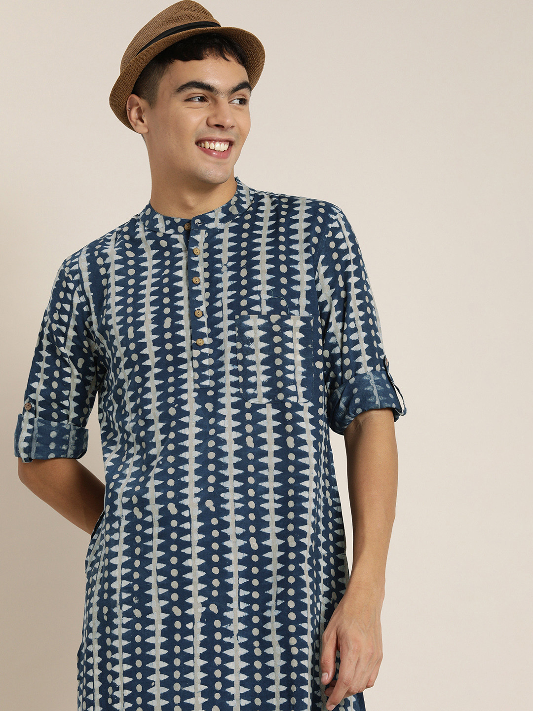 

Taavi Men Blue & Grey Indigo Ethnic Motifs Printed Kurta