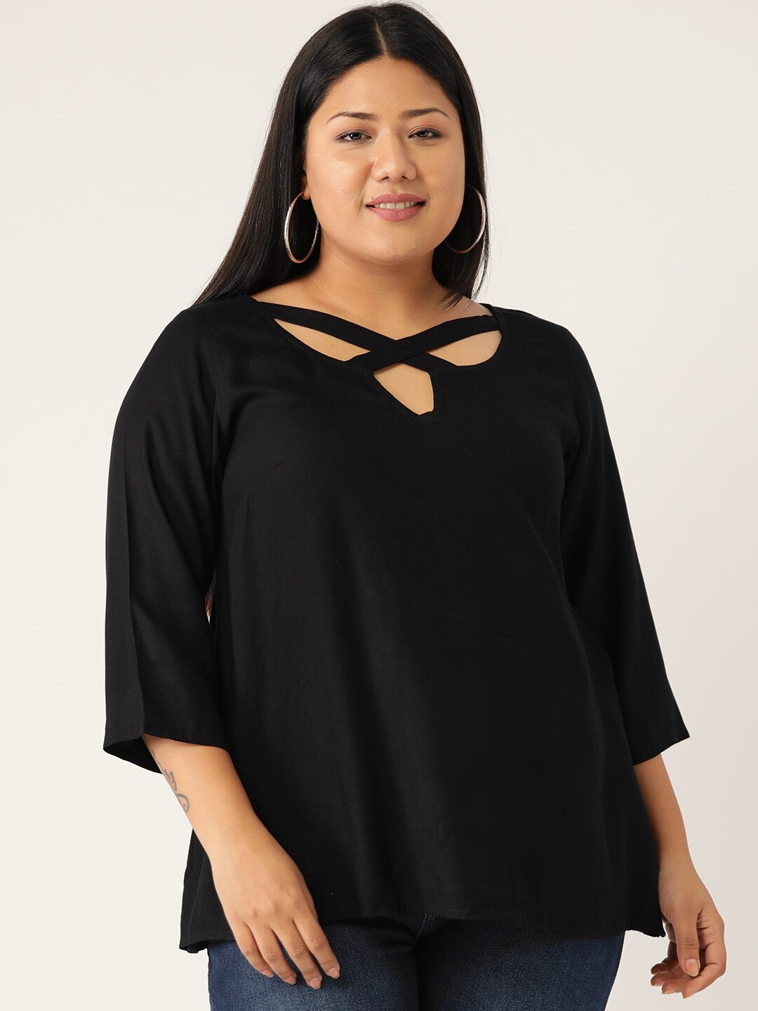 

theRebelinme Plus Size Women's Black Keyhole Neck Top