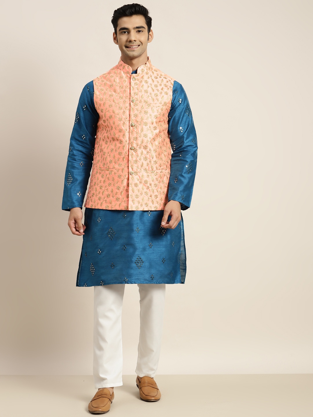 

SOJANYA Men Blue Mirror Work Kurta with Pyjamas & Nehru Jacket