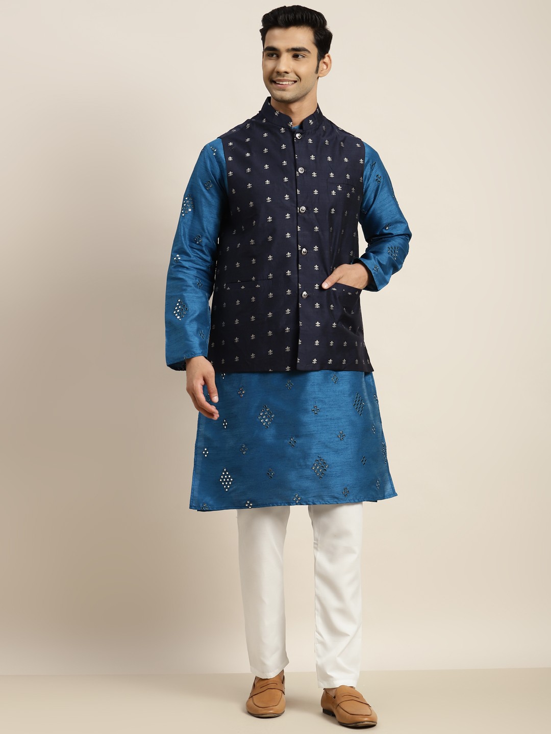 

SOJANYA Men Blue Mirror Work Kurta with Pyjamas & Nehru Jacket