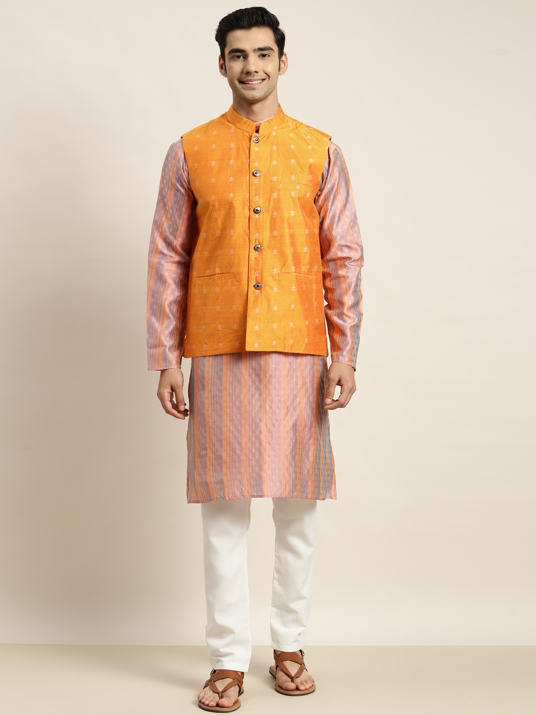 SOJANYA Men Purple Woven Design Kurta with Churidar With Nehru Jacket