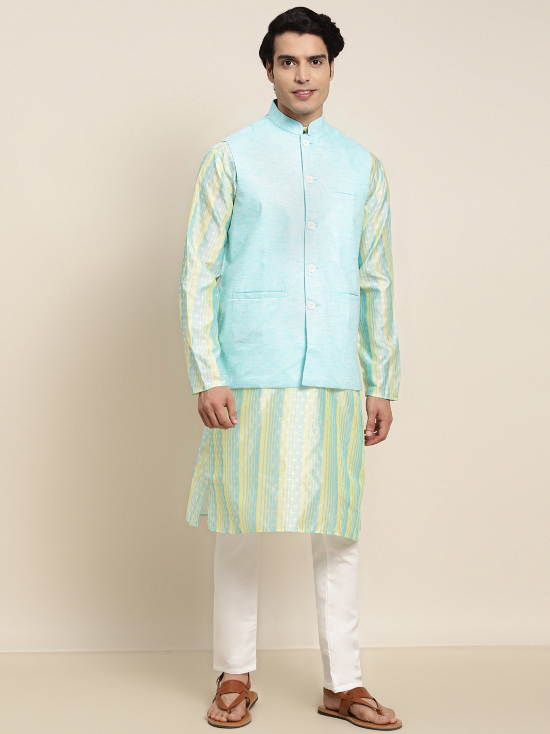 

SOJANYA Men Sea Green Woven Design Kurta with Pyjamas With Nehru Jacket