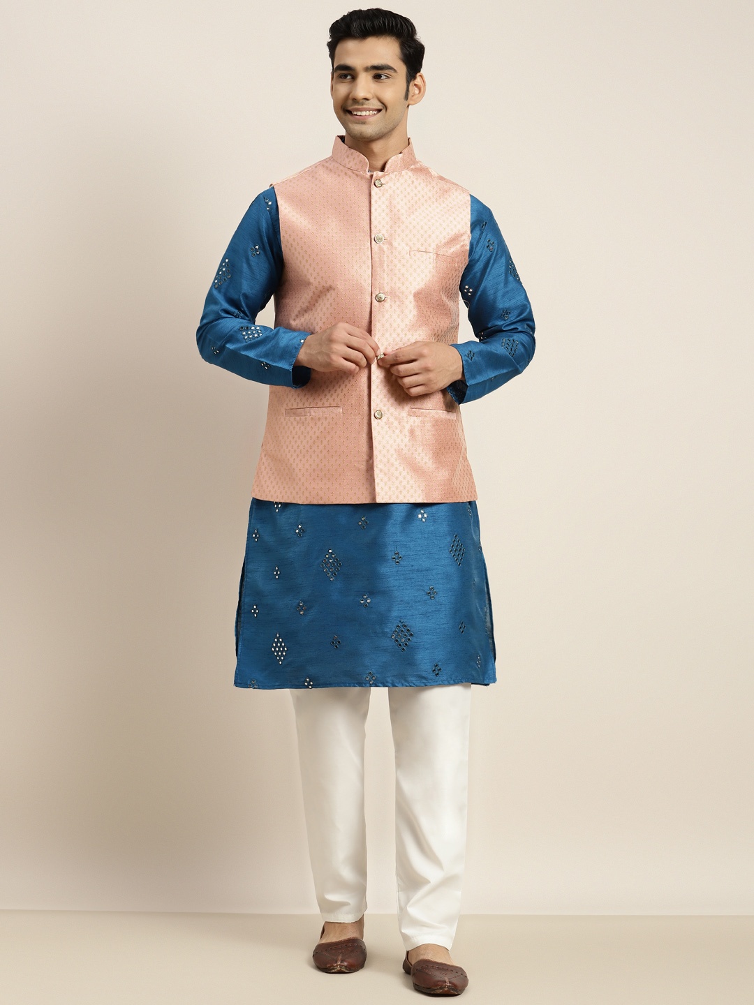 

SOJANYA Men Blue Mirror Work Kurta with Pyjamas & Nehru Jacket