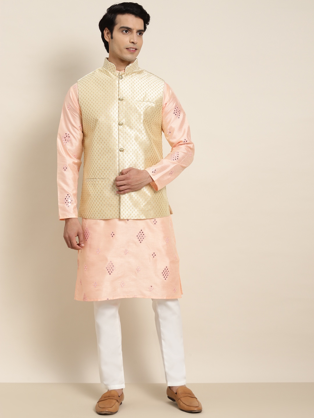 

SOJANYA Men Peach-Coloured Mirror Work Kurta with Pyjamas & Nehru Jacket