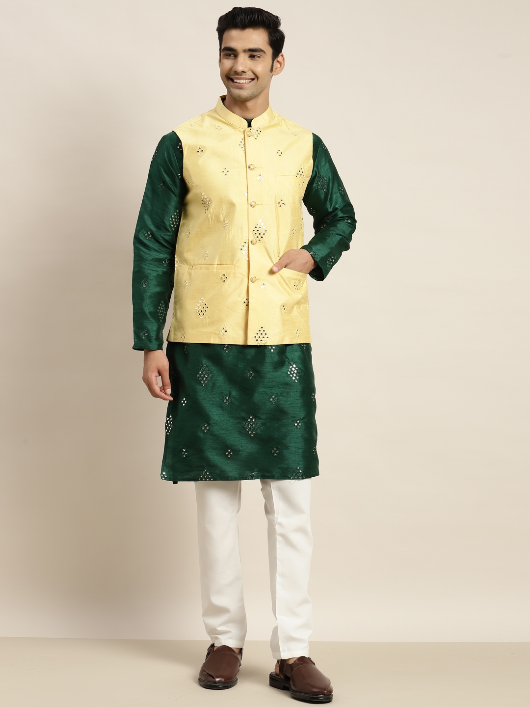 SOJANYA Men Green Mirror Work Kurta with Pyjamas & Nehru Jacket