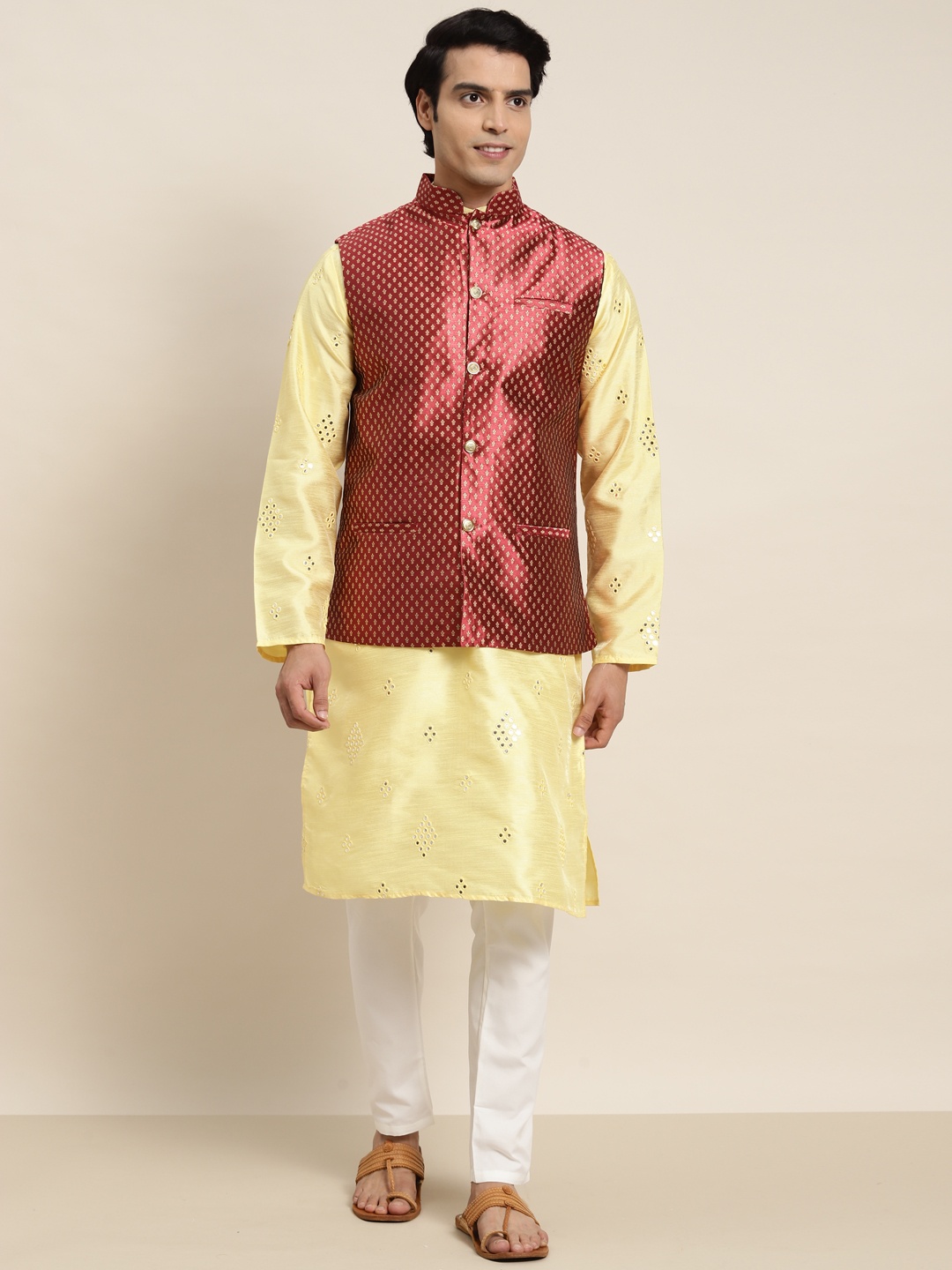 

SOJANYA Men Yellow Embroidered Mirror Work Kurta with Pyjamas With Nehru Jacket