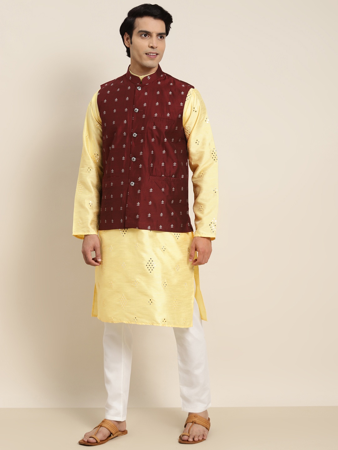 

SOJANYA Men Yellow Embroidered Mirror Work Kurta with Pyjamas With Nehru Jacket