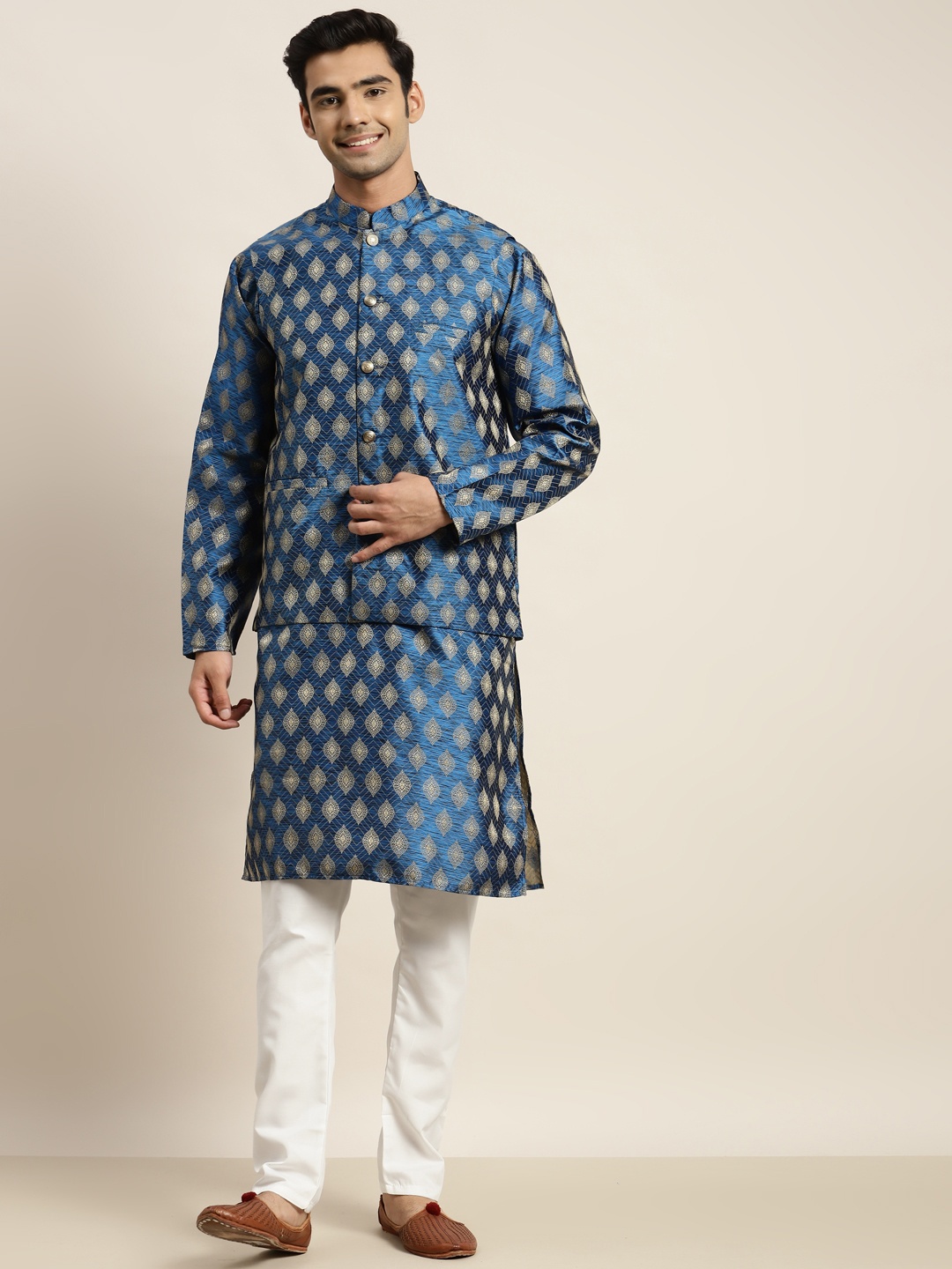 

SOJANYA Men Blue Woven Design Kurta with Pyjamas With Nehru Jacket