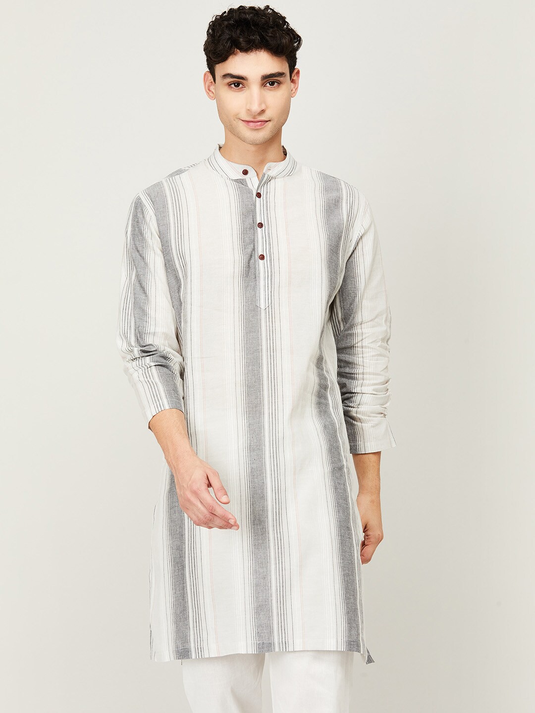 

Melange by Lifestyle Men Grey & White Striped Cotton Kurta