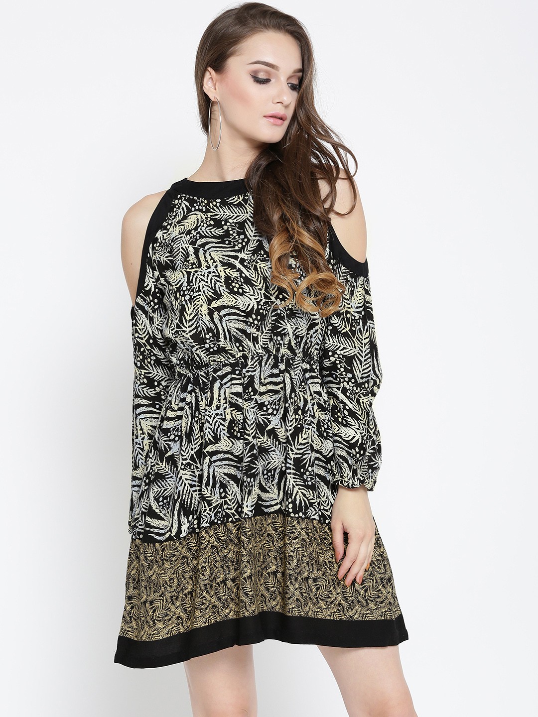 

Sera Women Black & Beige Printed Fit and Flare Dress