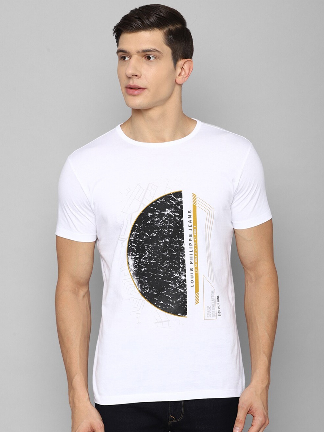 

Louis Philippe Jeans Men White Printed Slim Fit T-shirt