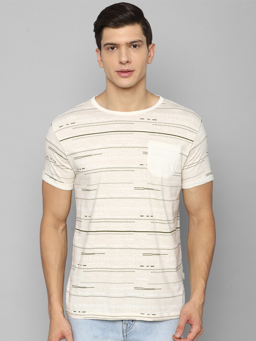 

Louis Philippe Jeans Men Cream-Coloured Cotton Striped Slim Fit T-shirt