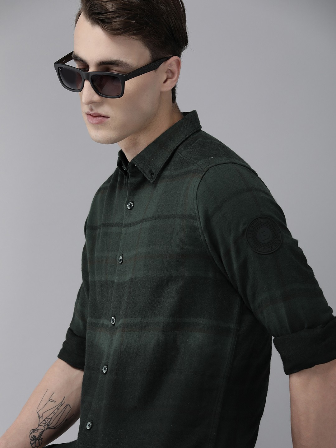 

THE BEAR HOUSE Ardor Edition Men Green Slim Fit Tartan Checks Casual Shirt