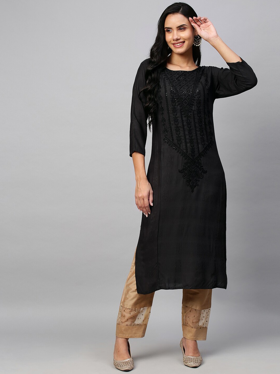 

POONAM DESIGNER Women Black Embroidered Cotton Straight Kurta