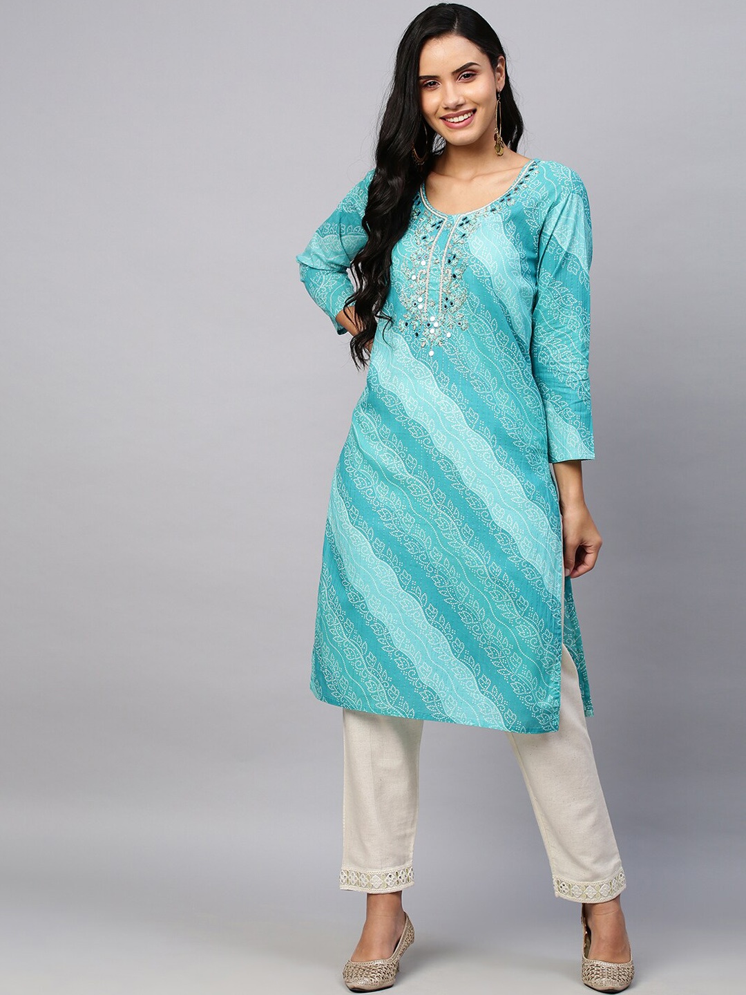 

POONAM DESIGNER Women Blue Pure Cotton Printed Mirror Work Kurta