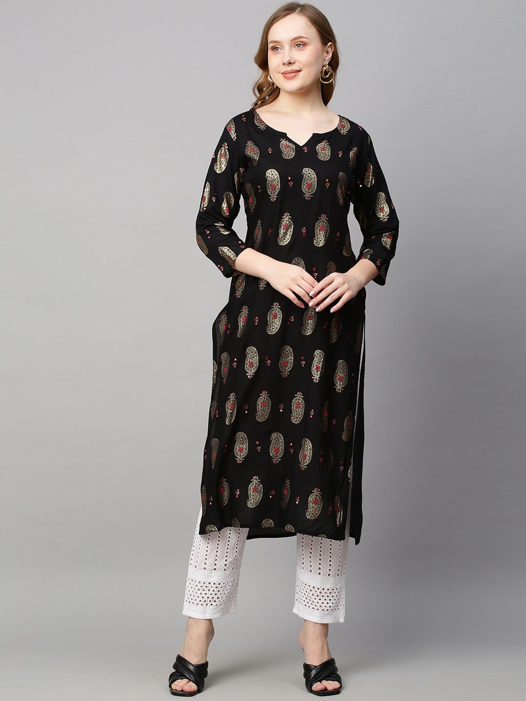 

POONAM DESIGNER Women Black Paisley Printed Kurta