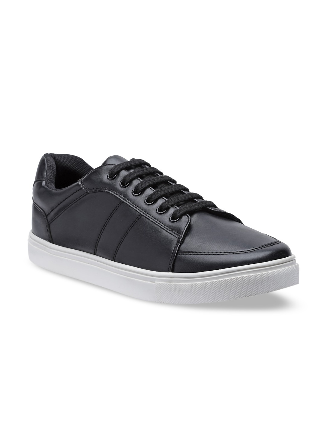 

Roadster Men Black Solid Sneakers