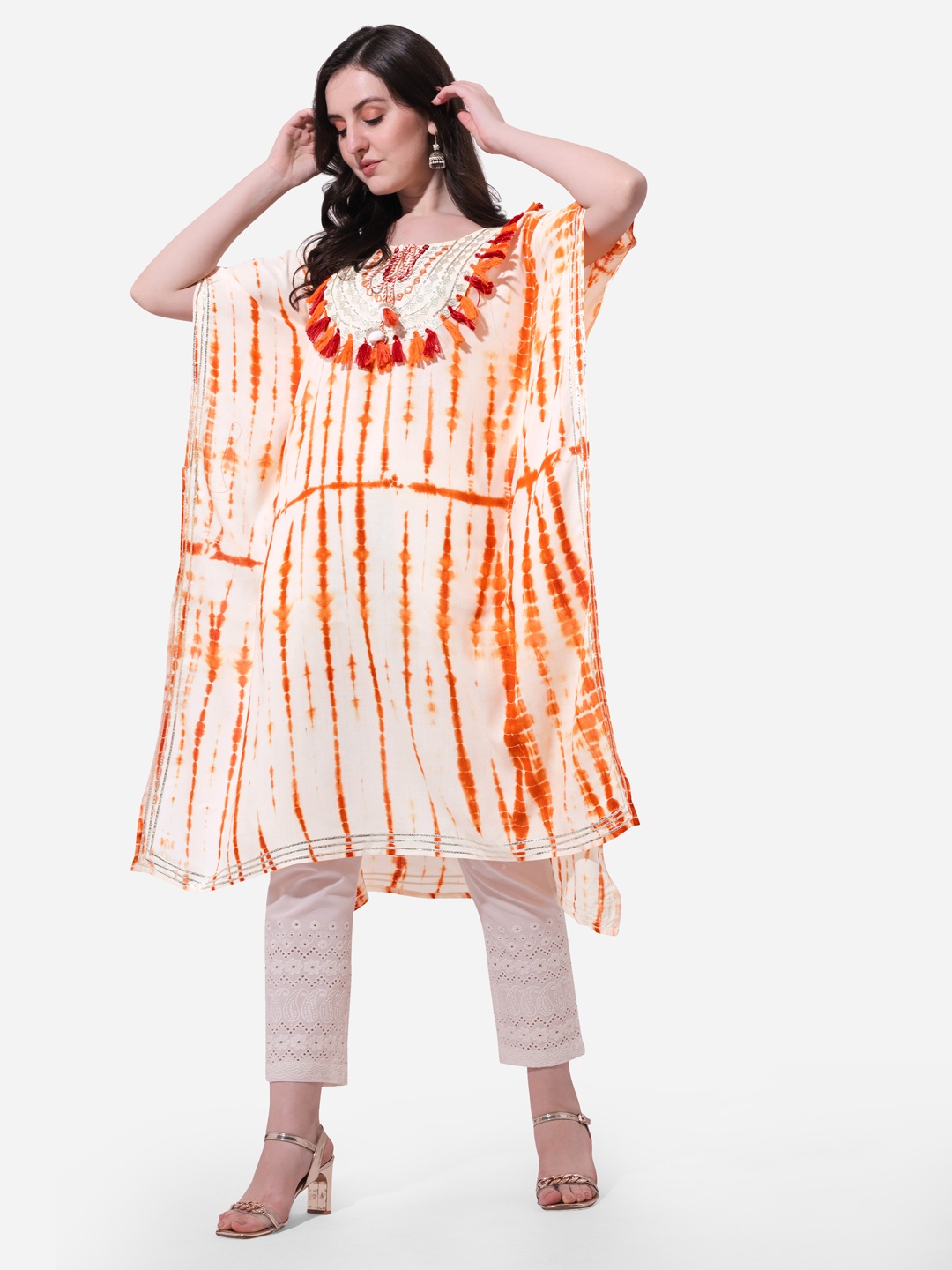 

MIRCHI FASHION Women Orange & Off White Dyed Mirror Work Kaftan Kurta