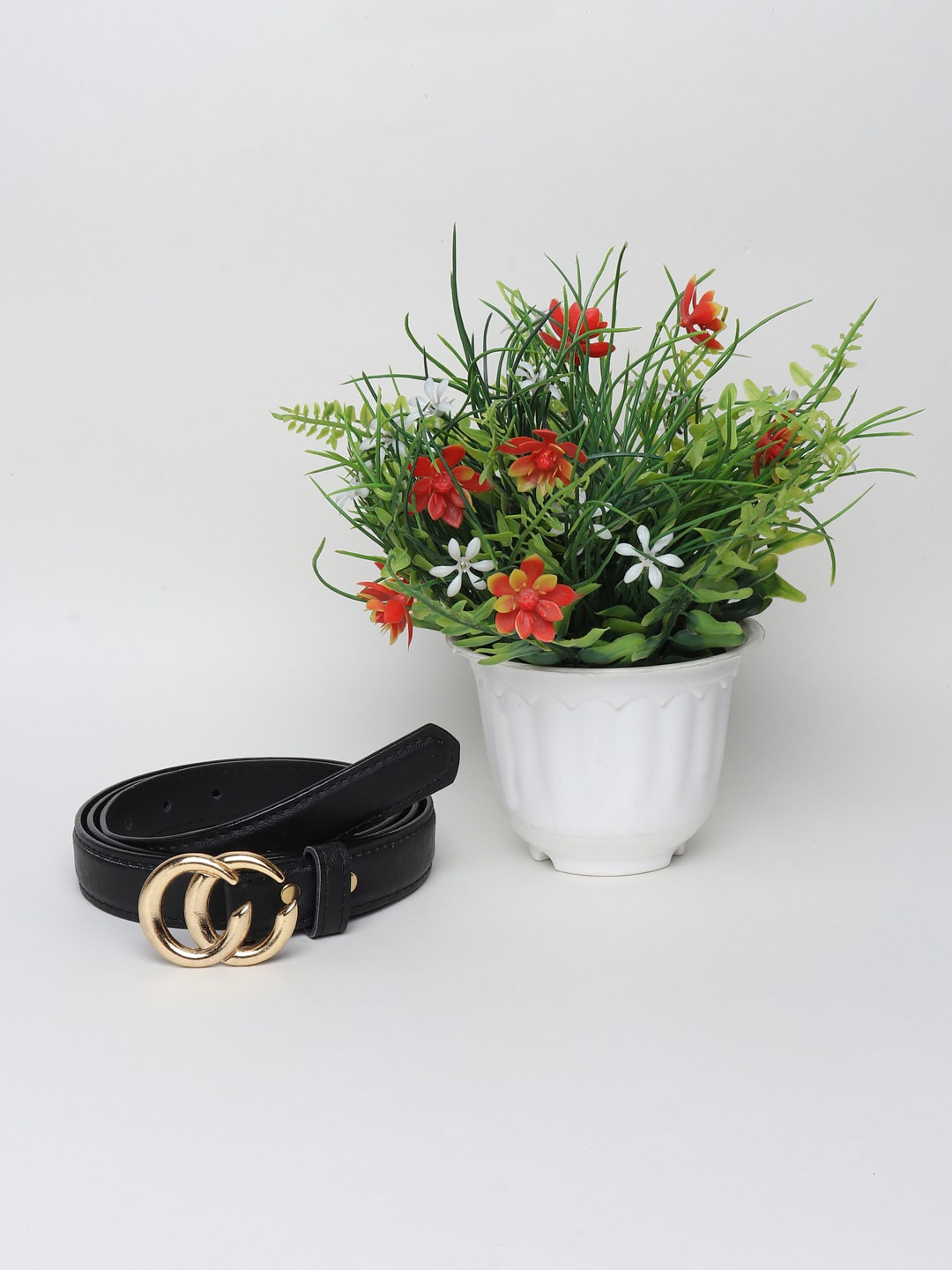 

Swiss Design Women Black Casual Belt