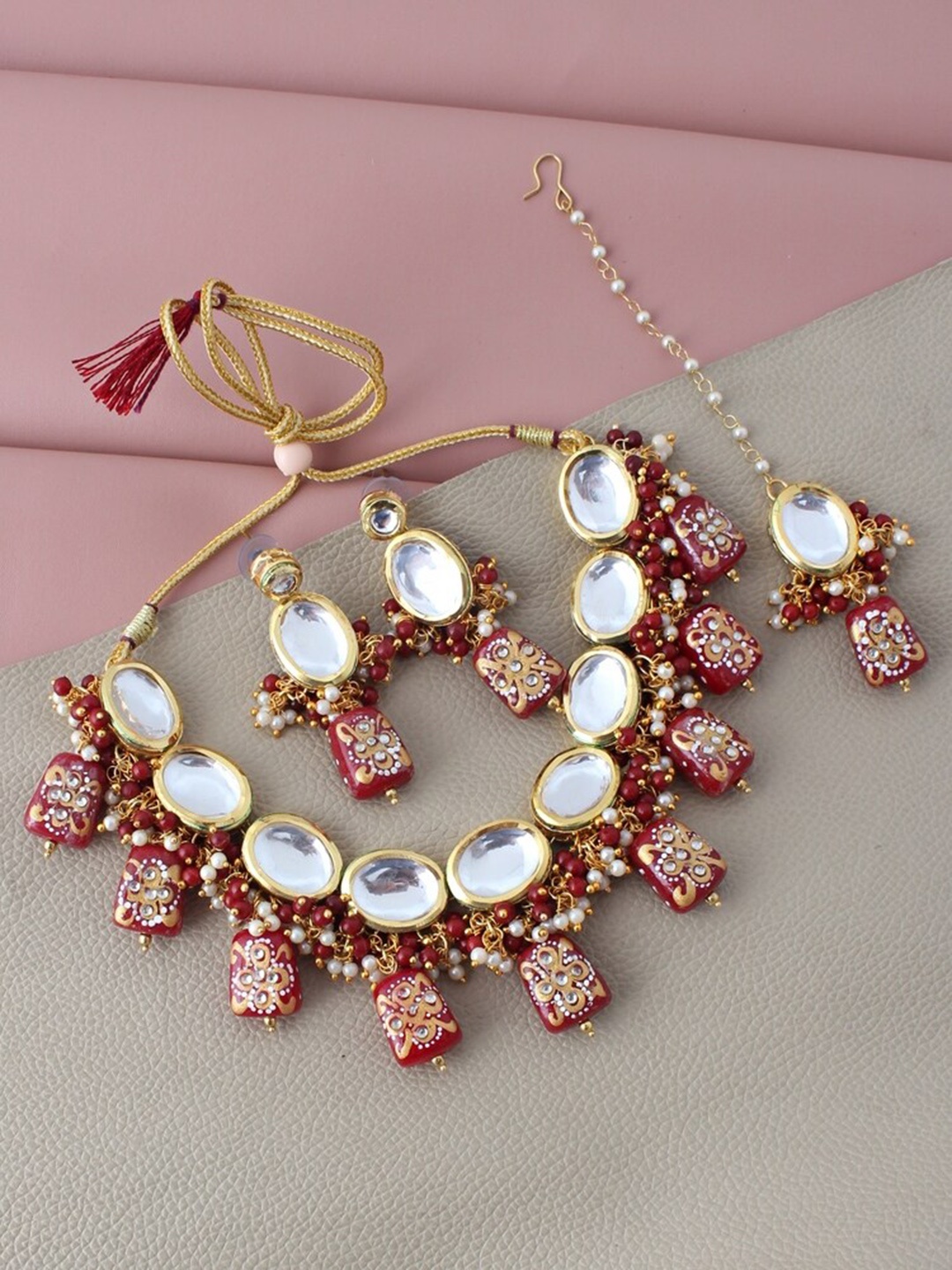 

LUCKY JEWELLERY Gold-Plated & White Kundan-Studded Jewellery Set