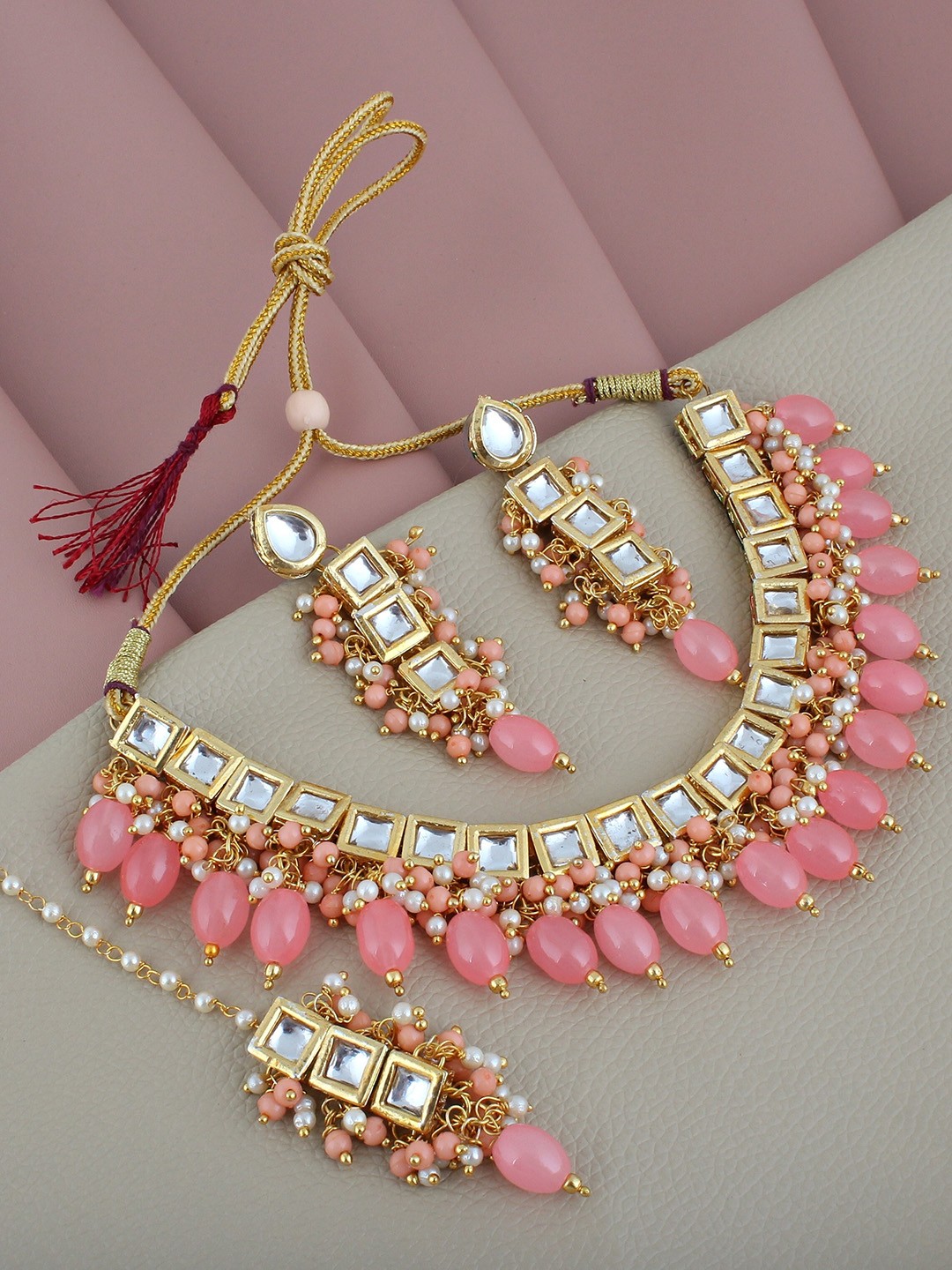 

LUCKY JEWELLERY Gold-Plated Peach Kundan Studded Jewellery Set