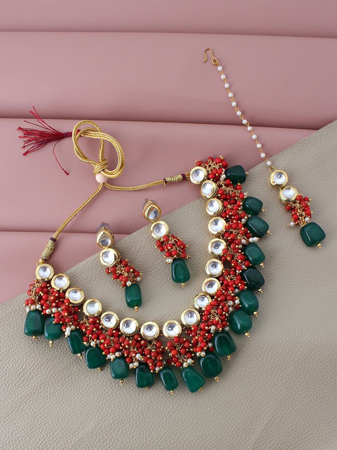 

LUCKY JEWELLERY Gold-Plated Red-Green Kundan Studded Jewellery Set