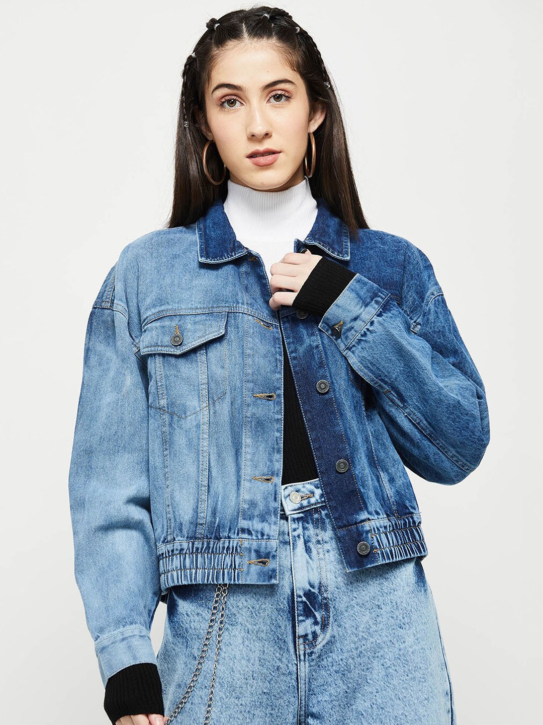 

max Women Blue Windcheater Denim Jacket