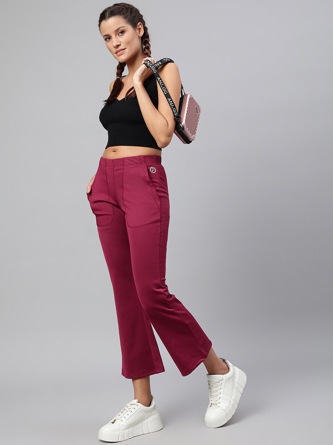 

Pritla Black Organic Cotton Crop Top