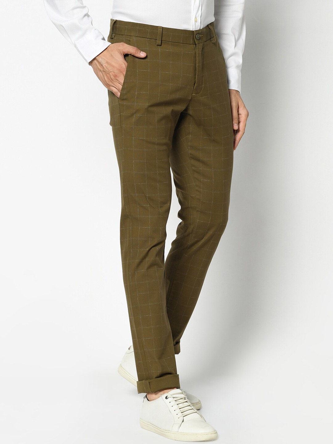 

Blackberrys Men Brown Checked Skinny Fit Trousers