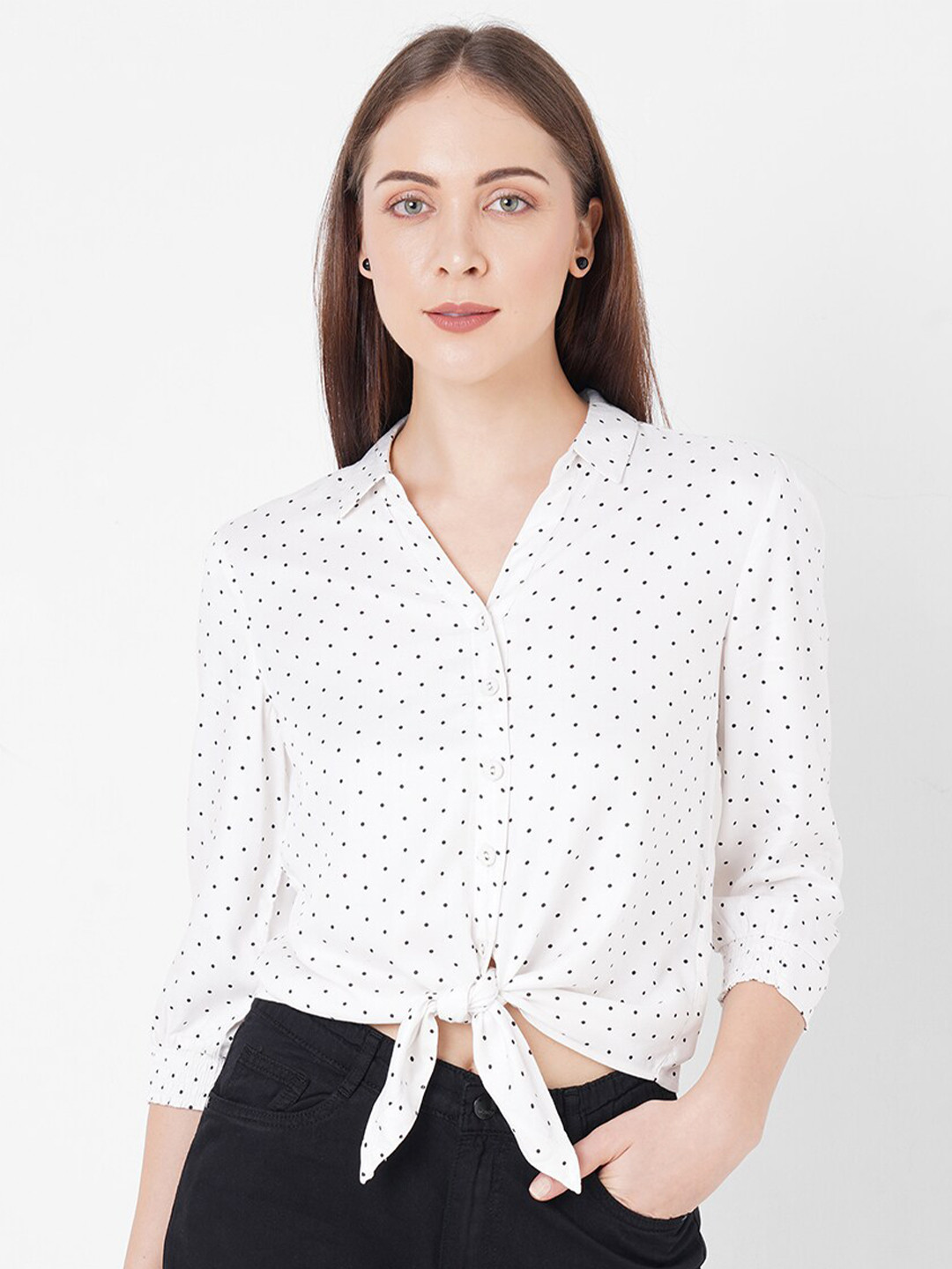

Kraus Jeans Women Off White Print Shirt Style Crop Top
