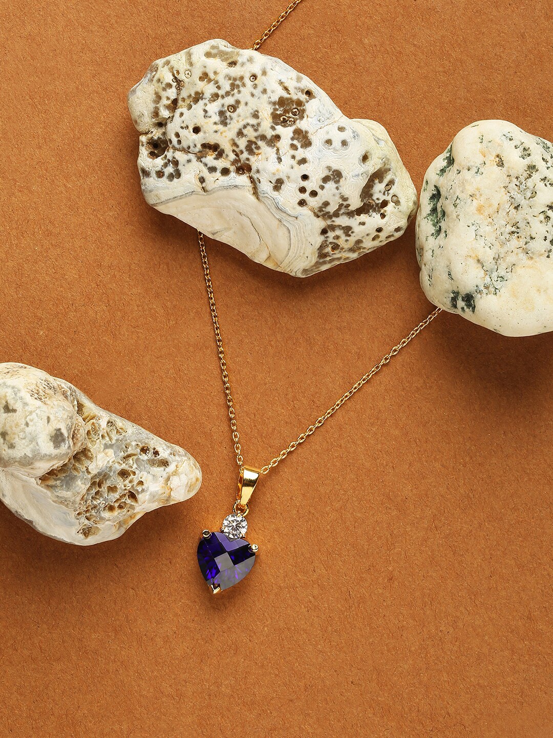 

HOT AND BOLD Gold-Toned & Purple Brass Gold-Plated Necklace