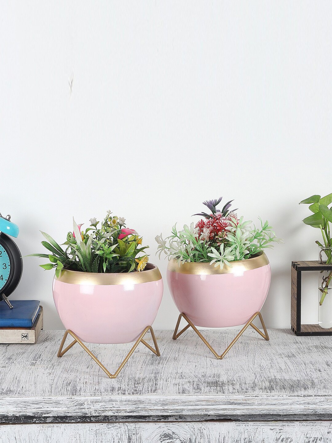 

Amaya Decors Set of 3 Pink & Gold Solid Metal Planters