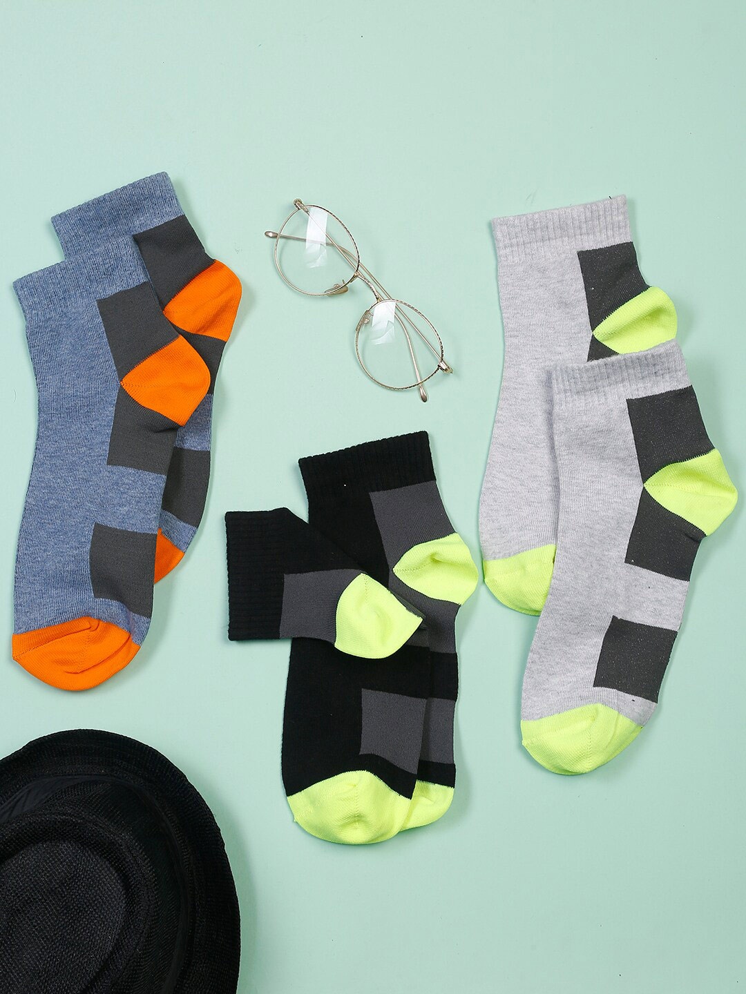 

MUTAQINOTI Men Pack Of 3 Assorted Ankle-Length Antimicrobial Socks, Black