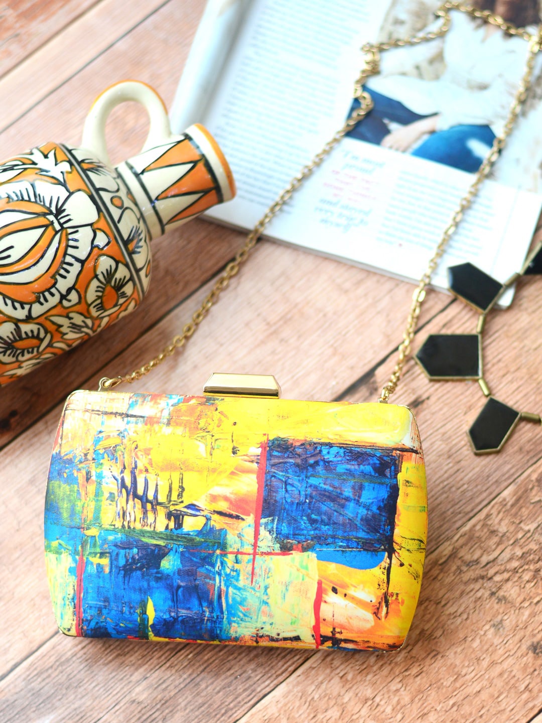 

ARTKLIM Women Yellow & Blue Printed Box Clutch