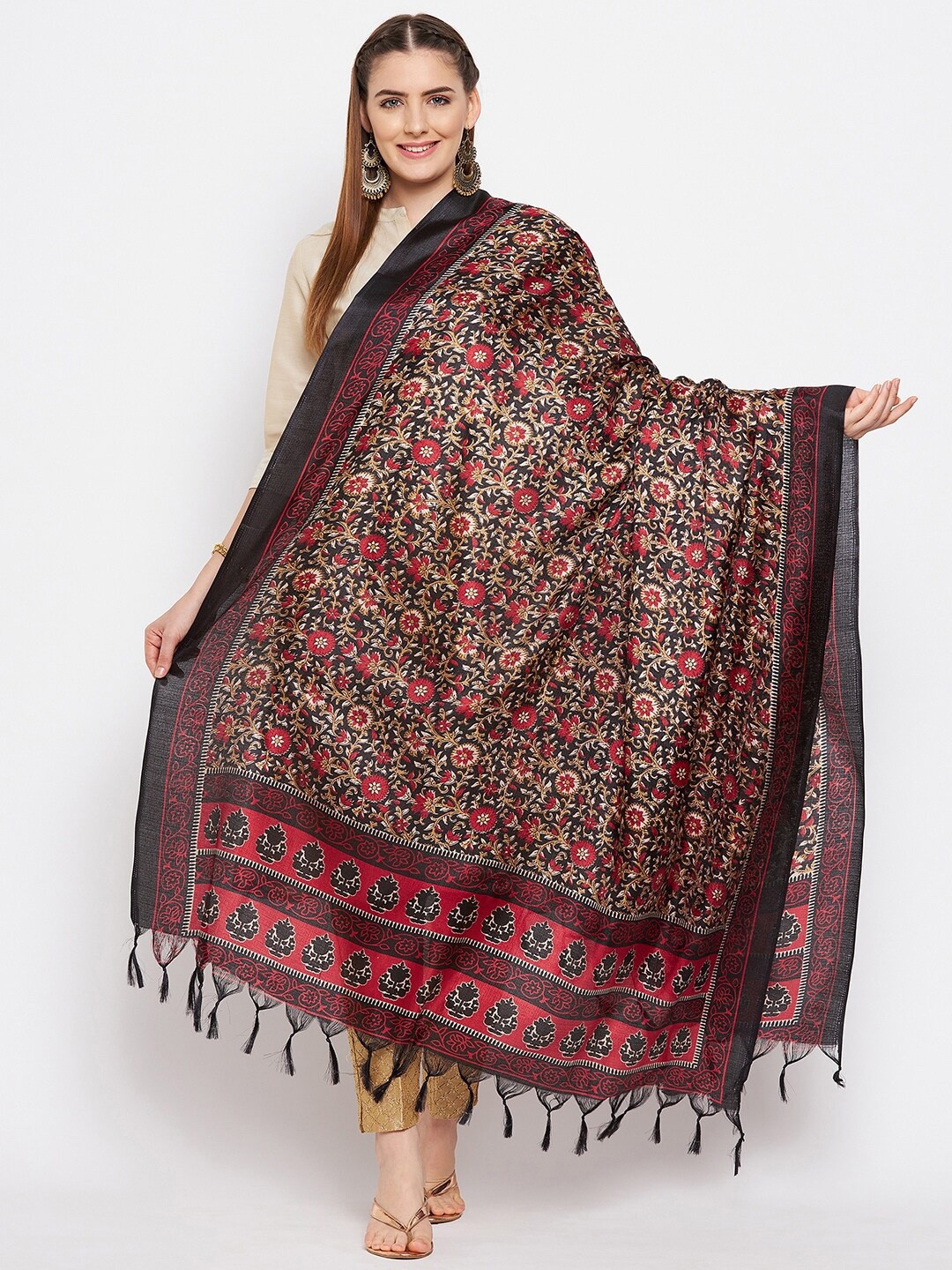 

Clora Creation Black & White Printed Dupatta
