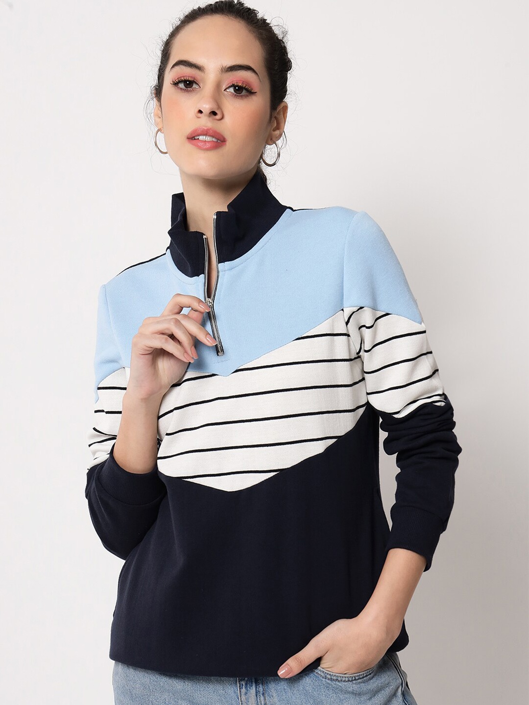 

Austin wood Women Blue Striped Cotton Sweatshirt
