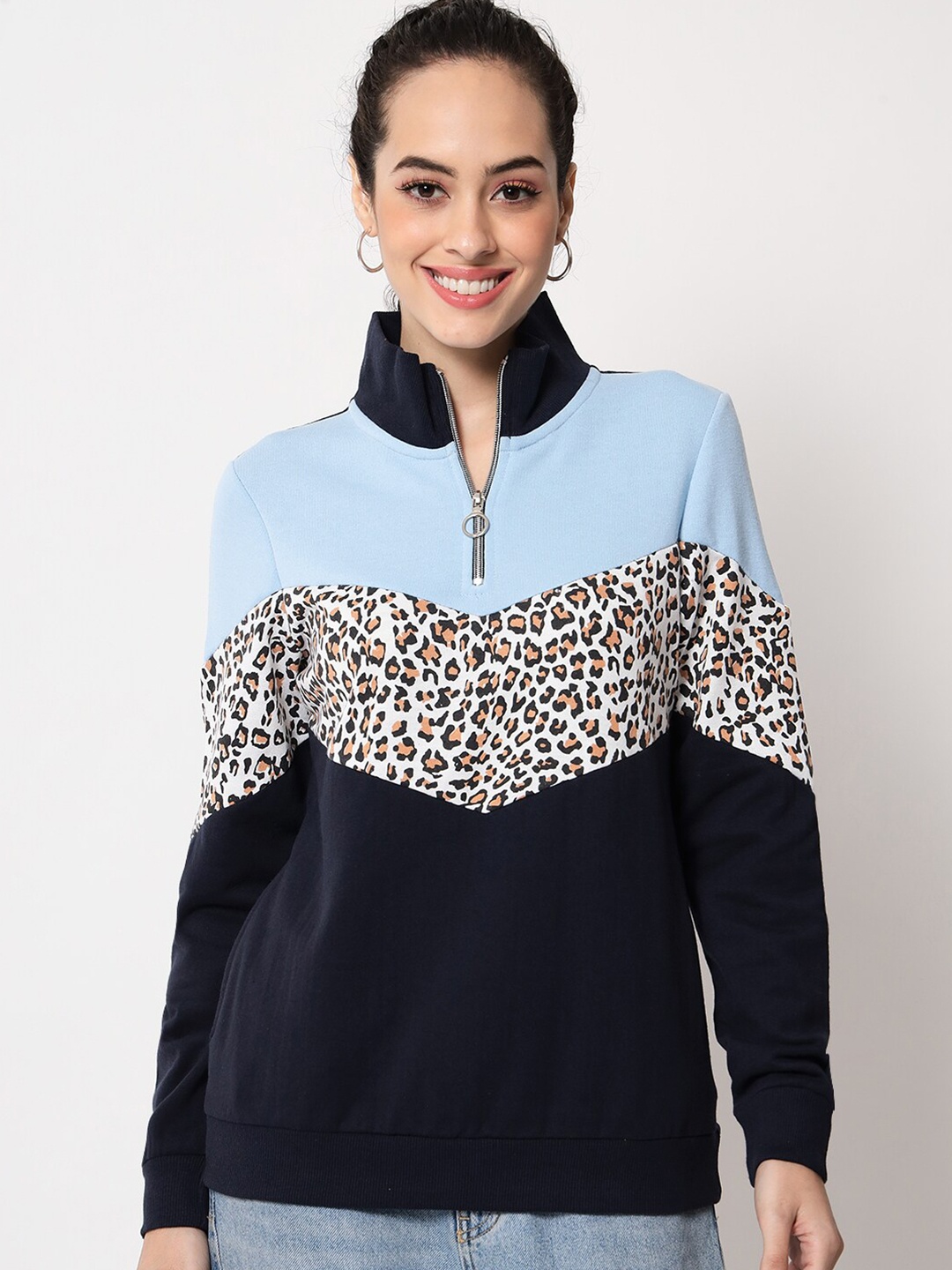 

Austin wood Women Blue Printed Cotton Sweatshirt