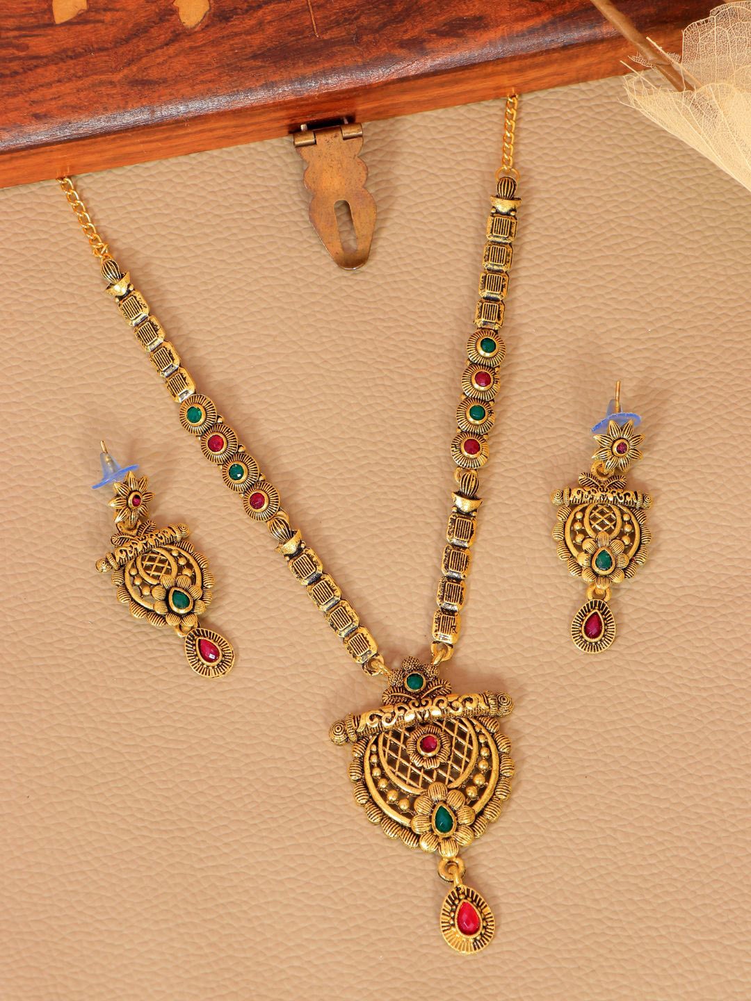 

Crunchy Fashion Women Gold-Plated Green & Red Stone Studded Jewellery Set