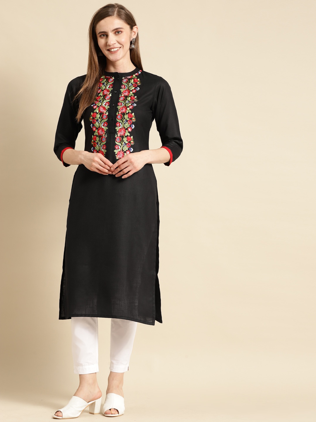 

GERUA Women Black Floral Yoke Design Thread Work Kurta