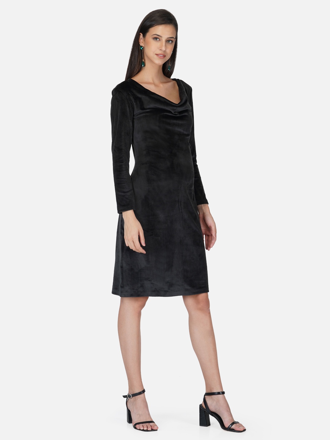 

Tinted Women Black Solid Velvet Cowl Neck Sheath Dress