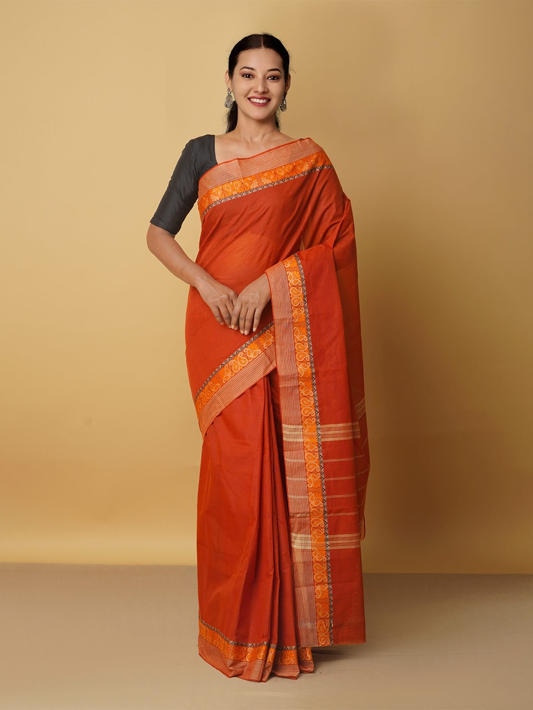 

Unnati Silks Maroon & Gold-Toned Zari Pure Cotton Kanjeevaram Saree