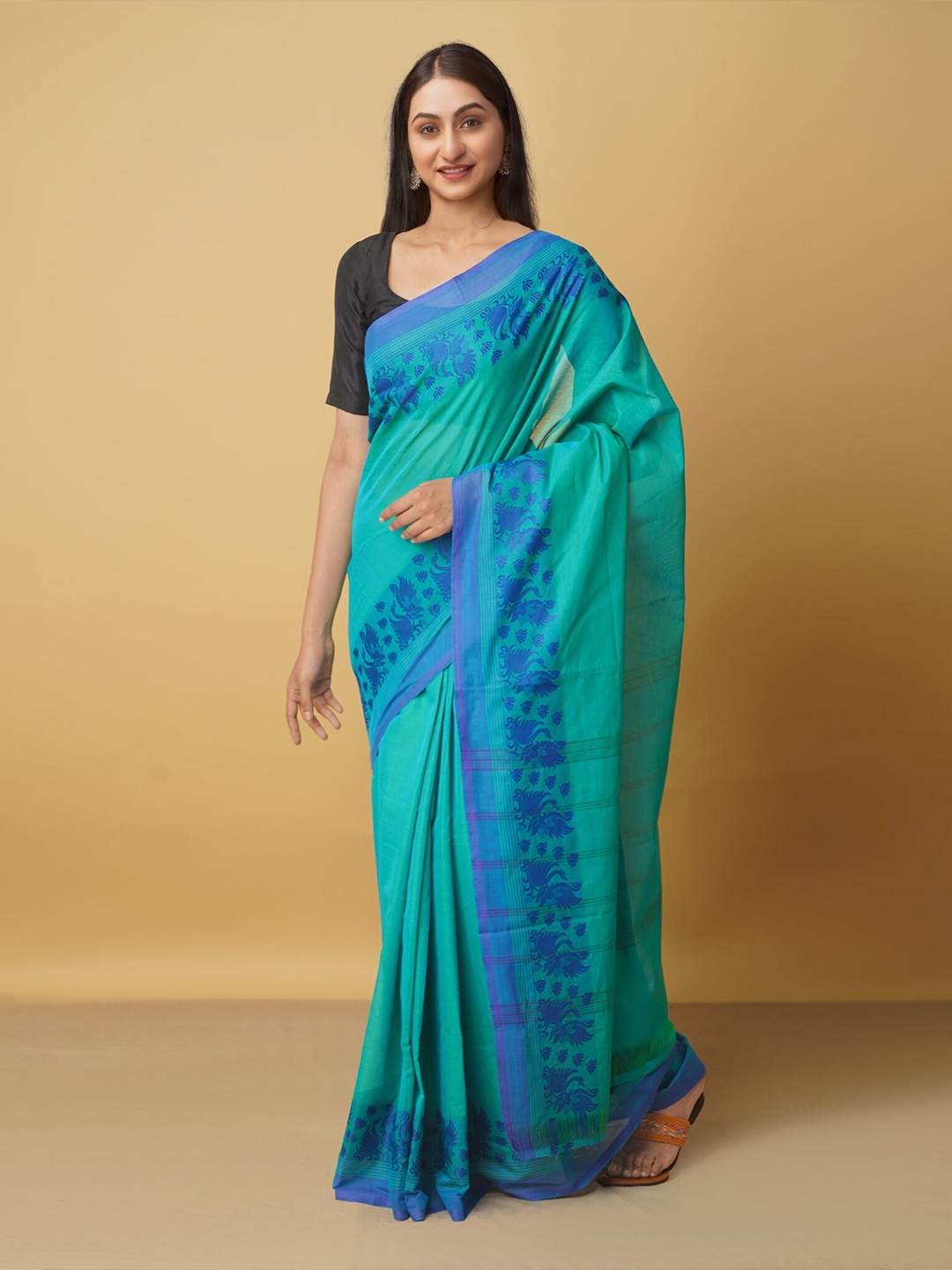 

Unnati Silks Green & Blue Pure Cotton Handloom Kanjeevaram Saree