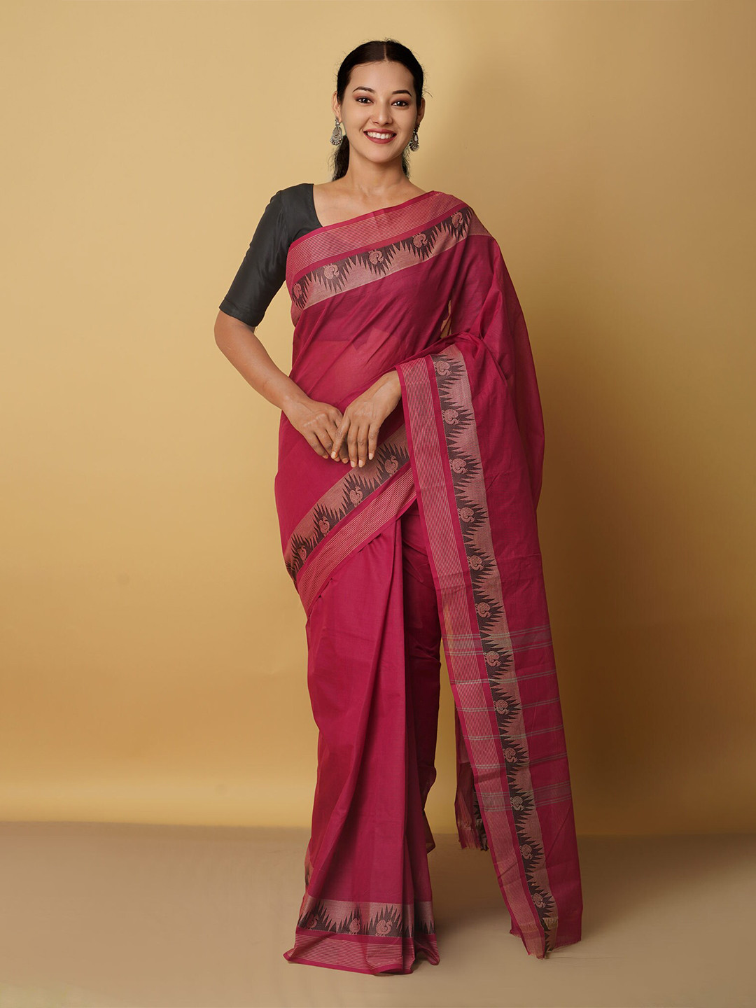 

Unnati Silks Pink & Black Woven Design Pure Cotton Saree