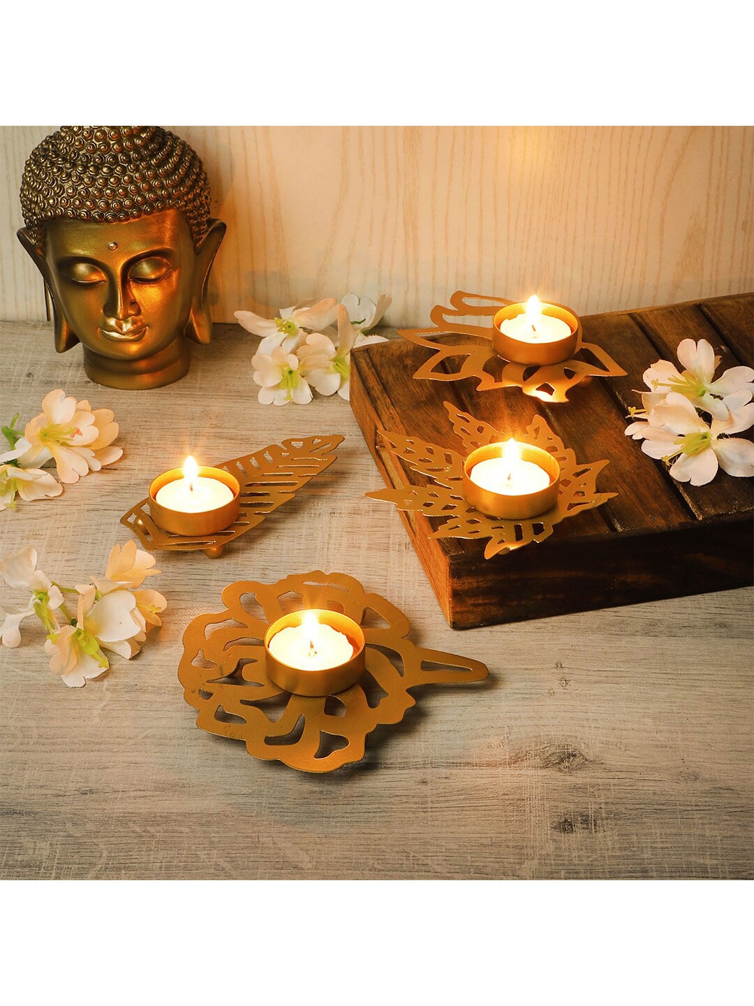 

Amaya Decors Set Of 4 Gold-Toned Leaves Shape Tealight Candle Holder