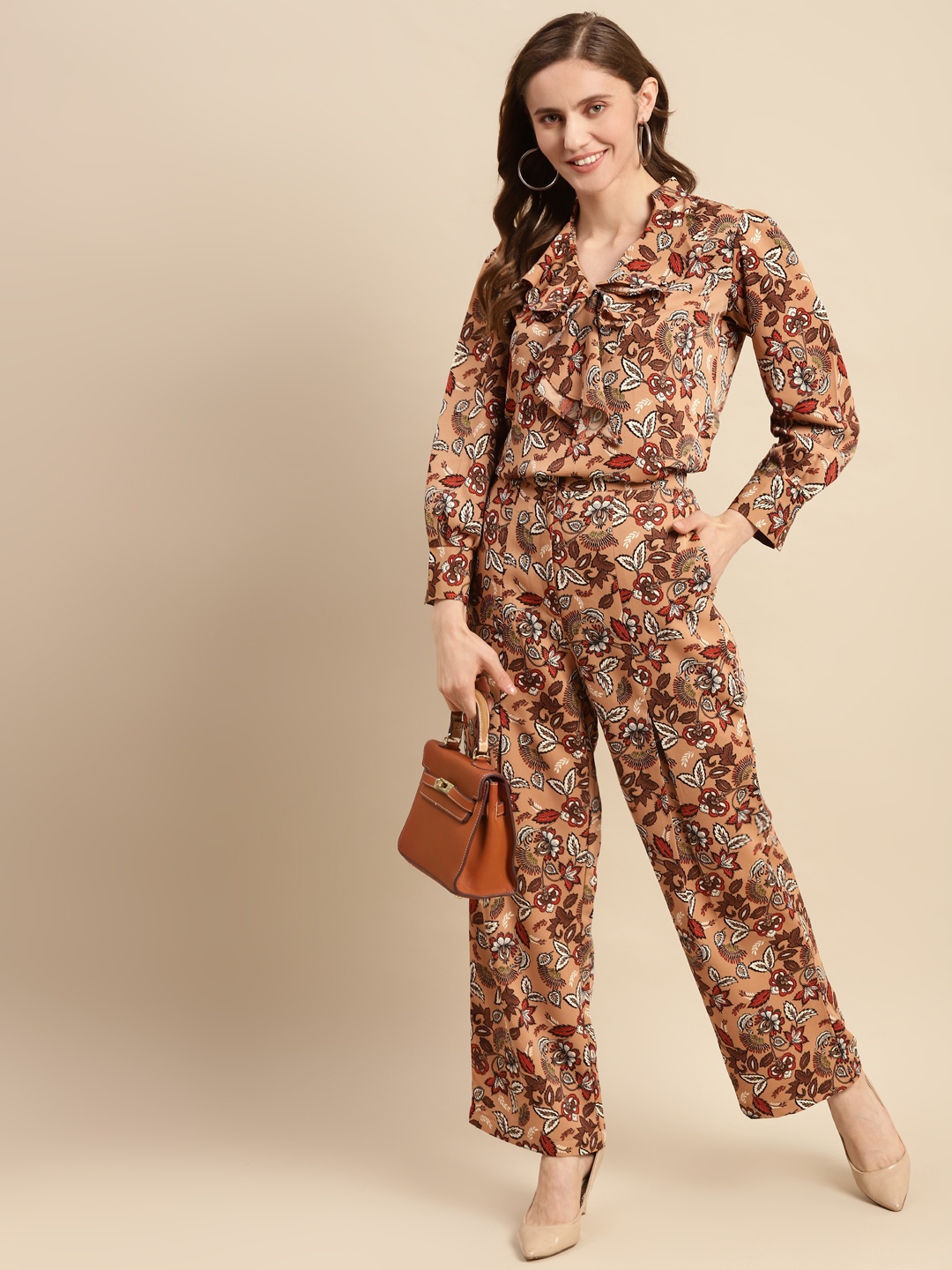 

WoowZerz Women Beige & Brown Floral Print Ruffled Top & Palazzos Set