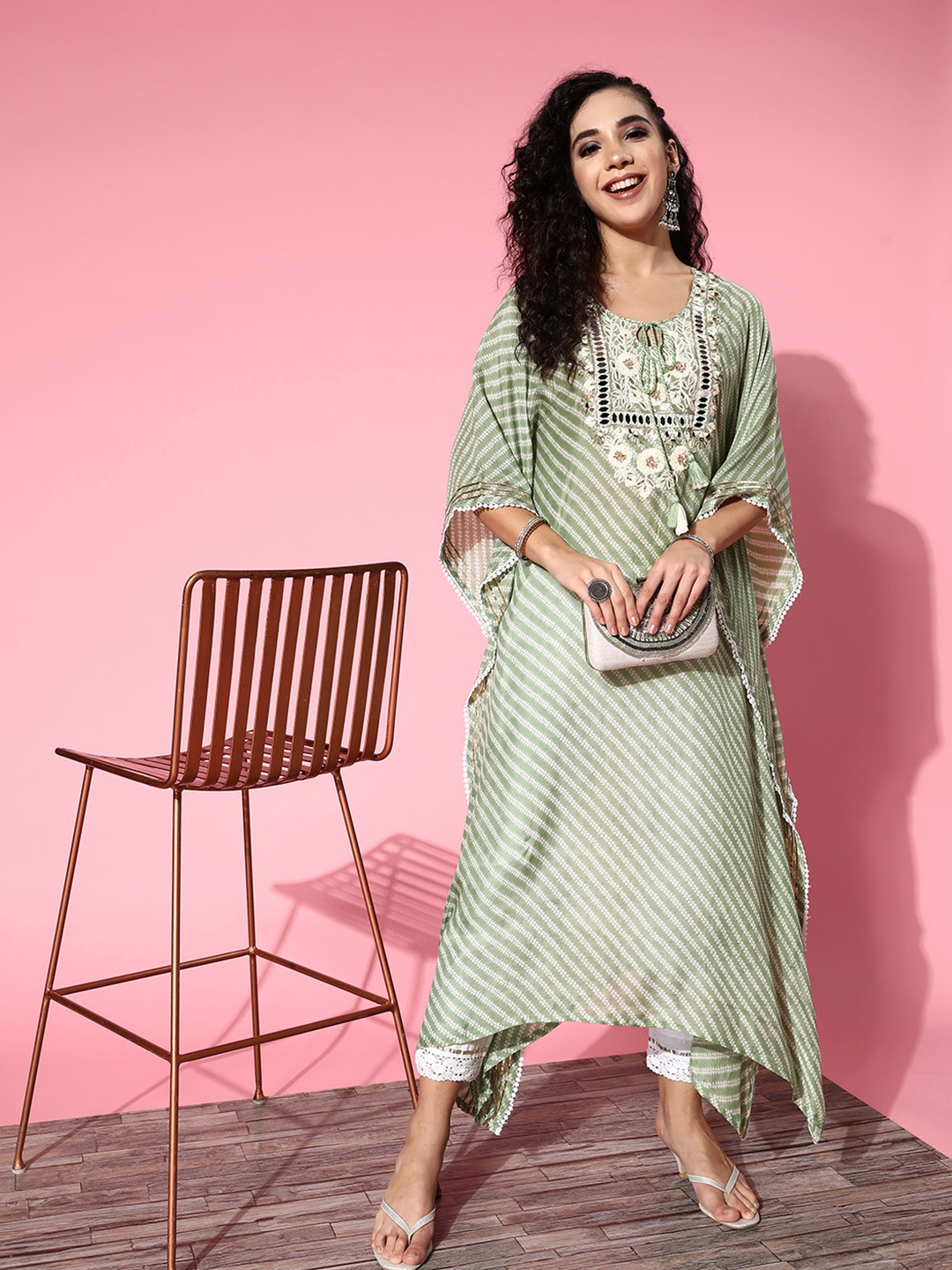 

ZOLA Women Green Modal Vacation Stripes Kurta