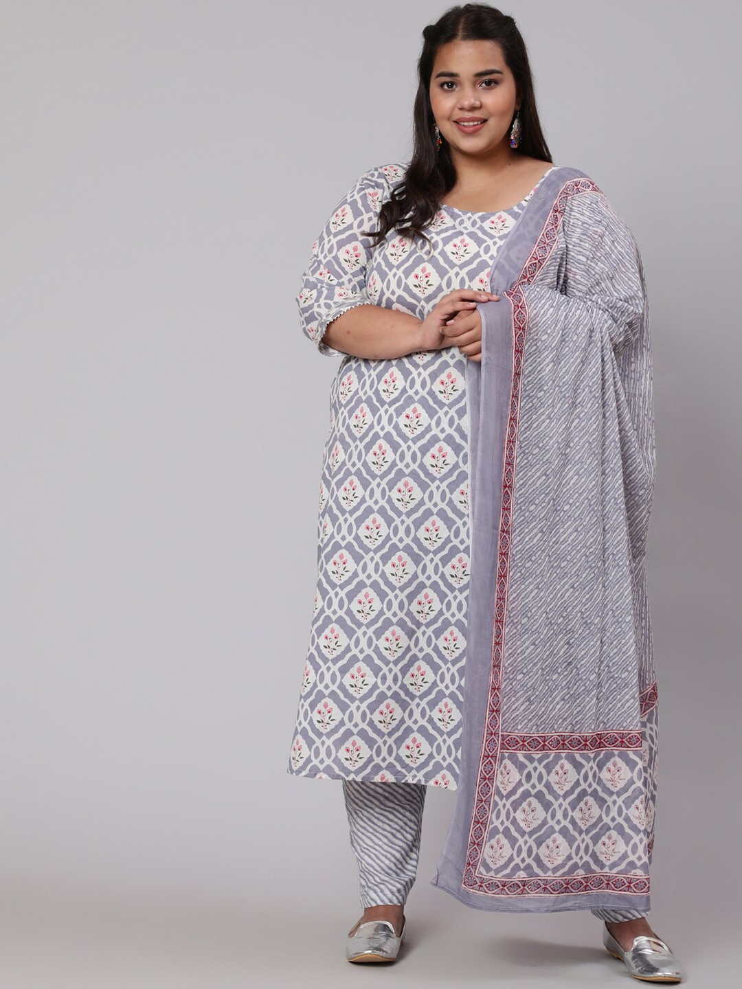 

Nayo Women Plus Size Grey Ethnic Motifs Printed Pure Cotton Kurta And Trouser With Dupatta